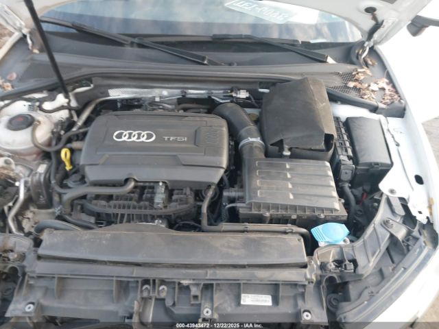 2018 AUDI A3 WAUB8GFF4J1021318 Photo 9