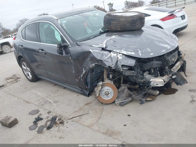 2018 ALFA ROMEO STELVIO ZASFAKAN2J7C25663