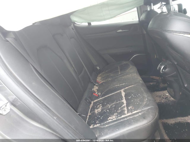 2018 ALFA ROMEO STELVIO ZASFAKAN2J7C25663 Photo 7