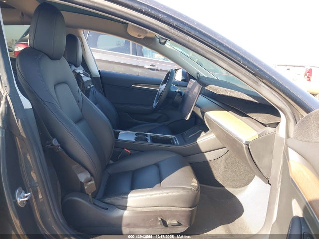 2021 TESLA MODEL 3 5YJ3E1EA6MF094768 Photo 4