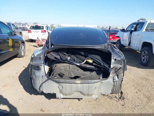 2021 TESLA MODEL 3 5YJ3E1EA6MF094768 Photo 5