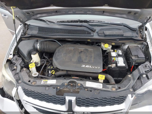 2C4RDGEGXGR352481 Dodge Grand Caravan R/t