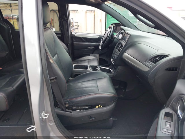 2C4RDGEGXGR352481 Dodge Grand Caravan R/t