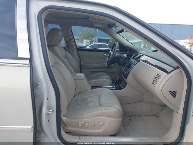 2010 CADILLAC DTS 1G6KH5EY7AU104351 Photo 4