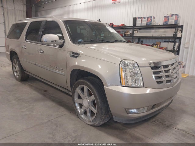 2008 CADILLAC ESCALADE ESV 1GYFK66828R129699 Photo 0