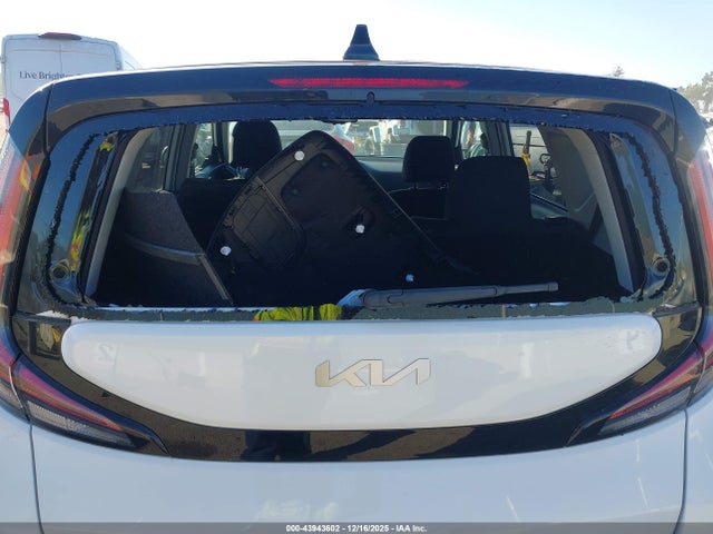 KNDJ23AU5P7194608 KIA SOUL S