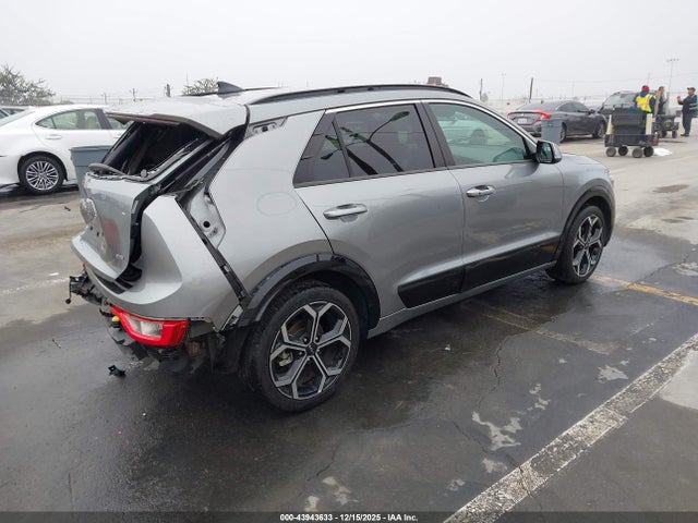 KIA Niro Ex Touring 2023 KNDCR3LE3P5043448 Image 4