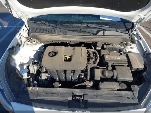 3KPF24AD4KE132928 KIA FORTE FE