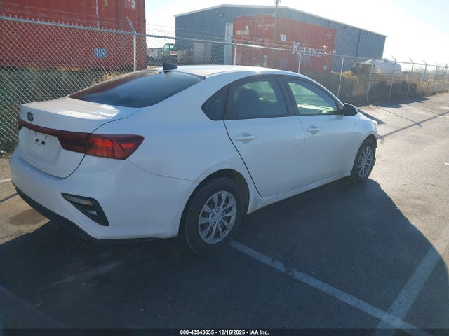 3KPF24AD4KE132928 KIA FORTE FE