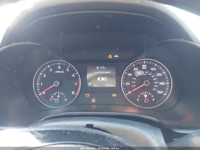 3KPF24AD4KE132928 KIA FORTE FE