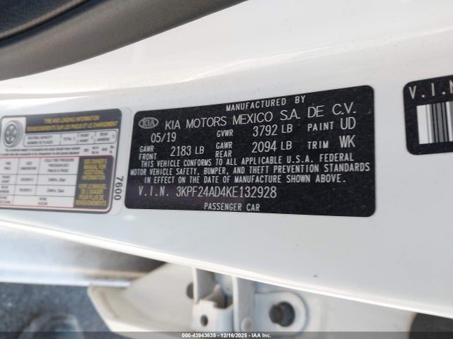 3KPF24AD4KE132928 KIA FORTE FE