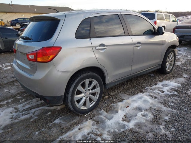 2015 MITSUBISHI OUTLANDER SPORT 4A4AP3AW2FE038239 Photo 3
