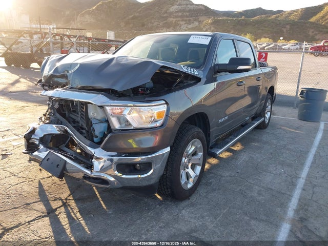 1C6RRFFG0NN288561 RAM 1500 Big Horn 4x4 5&#039;7 Box