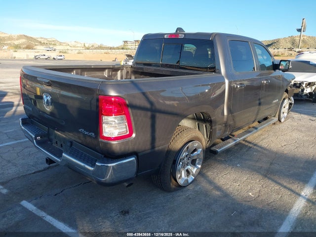 1C6RRFFG0NN288561 RAM 1500 Big Horn 4x4 5&#039;7 Box