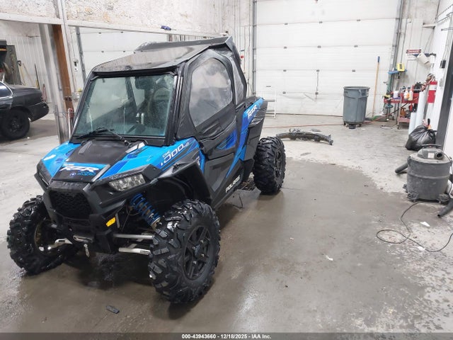 Polaris Rzr Xp 1000 Eps 2015 3NSVDE992FF436849 Image 2