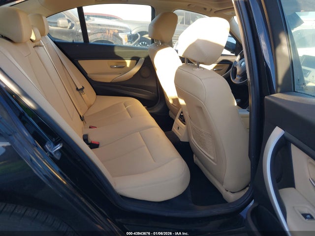 43943676 :رقم المزاد ، WBA8A3C58JA491760 vin ، 2018 Bmw 320i Xdrive مزاد بيع