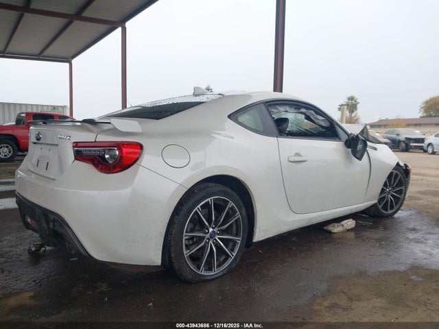 Subaru Brz Limited 2017 JF1ZCAC17H8605693 Image 4