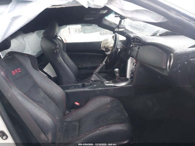 Subaru Brz Limited 2017 JF1ZCAC17H8605693 Image 5