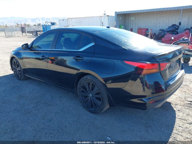 1N4BL4CVXNN315113 Nissan Altima Sr Fwd