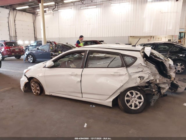 Hyundai ACCENT GS 2014 KMHCT5AEXEU167571 Image 14
