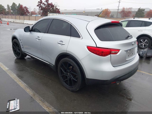JN8CS1MU6HM141979 Infiniti QX70