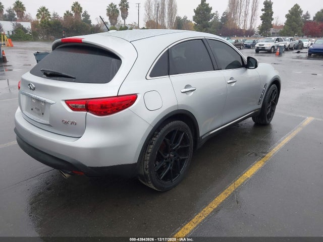 JN8CS1MU6HM141979 Infiniti QX70