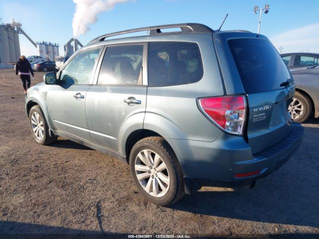 2013 SUBARU FORESTER JF2SHAEC6DH413558 Photo 2