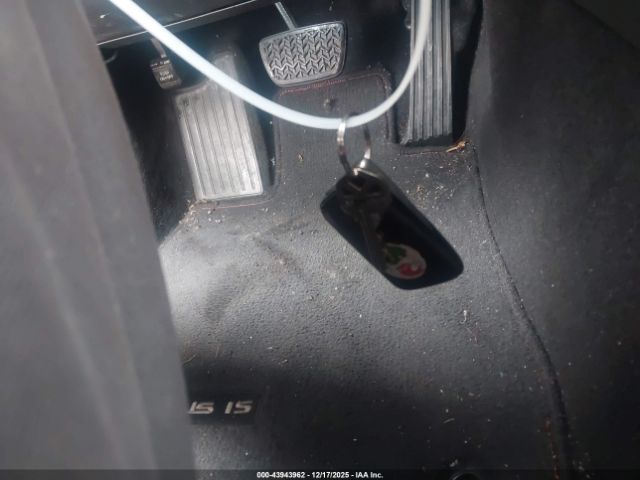 2017 LEXUS IS 200T JTHBA1D29H5047600 Photo 10