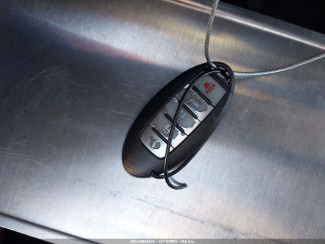 2019 NISSAN ROGUE 5N1AT2MT6KC797525 Photo 10