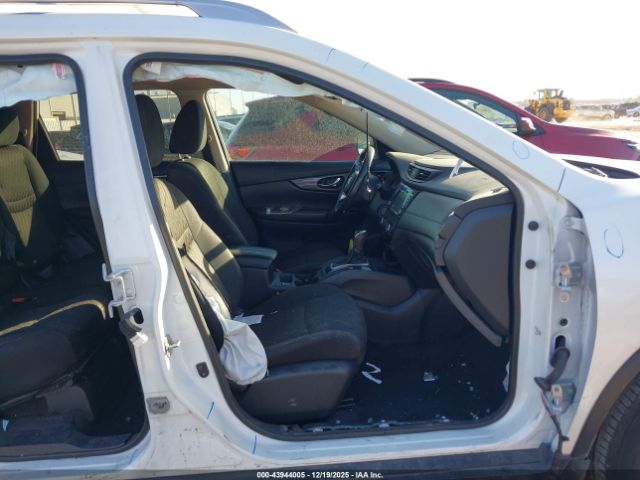 2019 NISSAN ROGUE 5N1AT2MT6KC797525 Photo 4