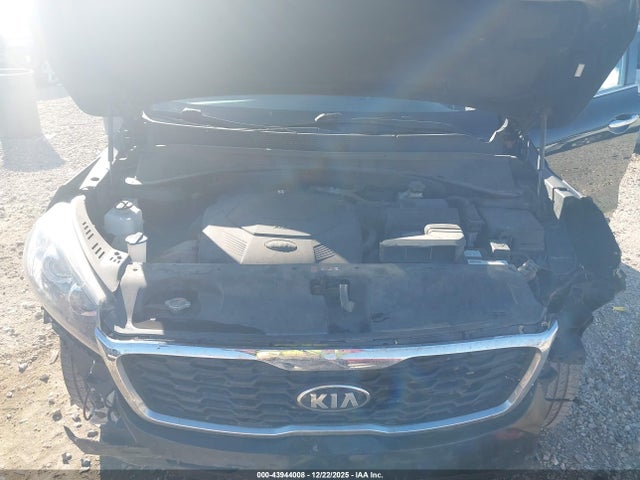43944008 :رقم المزاد ، 5XYPG4A5XLG672030 vin ، 2020 Kia Sorento 3.3l Lx مزاد بيع