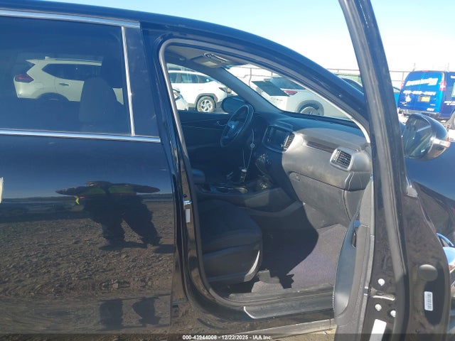 43944008 :رقم المزاد ، 5XYPG4A5XLG672030 vin ، 2020 Kia Sorento 3.3l Lx مزاد بيع