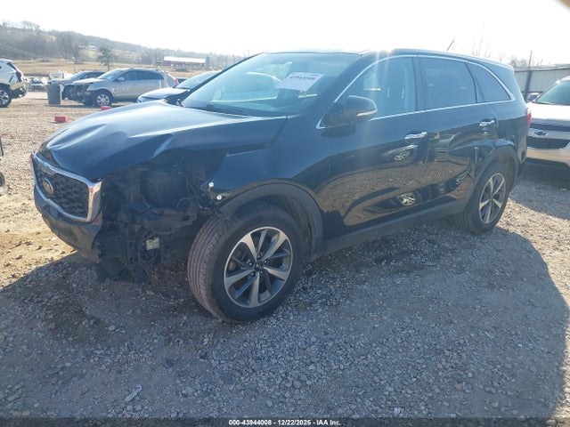 43944008 :رقم المزاد ، 5XYPG4A5XLG672030 vin ، 2020 Kia Sorento 3.3l Lx مزاد بيع