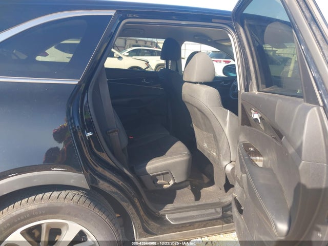 43944008 :رقم المزاد ، 5XYPG4A5XLG672030 vin ، 2020 Kia Sorento 3.3l Lx مزاد بيع