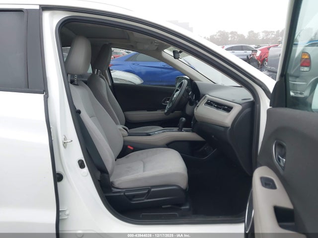 3CZRU5H52KM703683 Honda HR-V EX