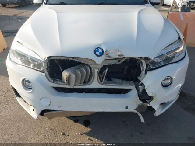 2018 BMW X5 5UXKR2C59J0Z15186 Photo 5