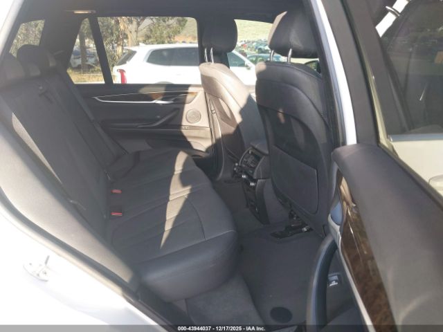 2018 BMW X5 5UXKR2C59J0Z15186 Photo 7