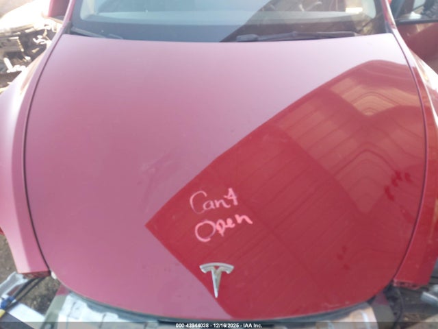 2024 TESLA MODEL Y 7SAYGAEE4RF092109 Photo 9