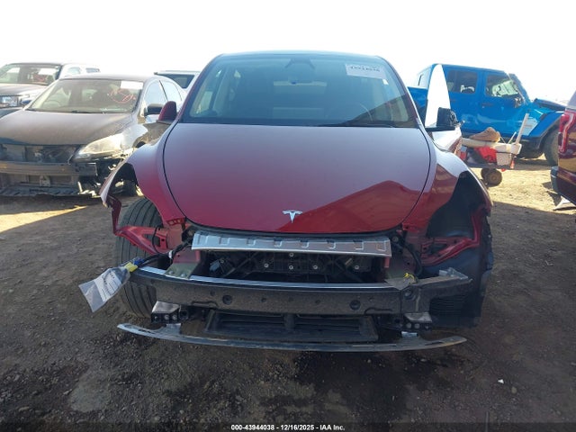 2024 TESLA MODEL Y 7SAYGAEE4RF092109 Photo 5