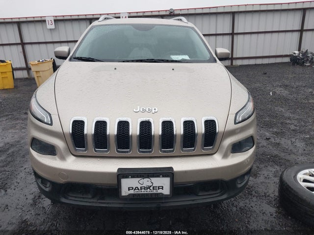 43944078 :رقم المزاد ، 1C4PJMCS9EW223478 vin ، 2014 Jeep Cherokee Latitude مزاد بيع