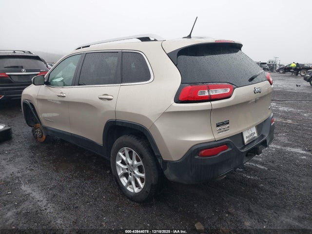 43944078 :رقم المزاد ، 1C4PJMCS9EW223478 vin ، 2014 Jeep Cherokee Latitude مزاد بيع