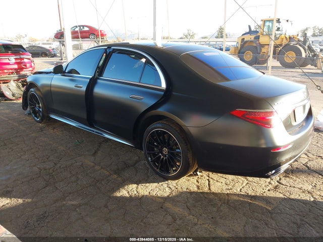 43944085 :رقم المزاد ، W1K6G7GB0NA133581 vin ، 2022 Mercedes-benz S 580 4matic مزاد بيع
