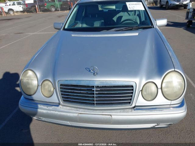 1999 MERCEDES-BENZ E 320 WDBJF65H6XA932193 Photo 5