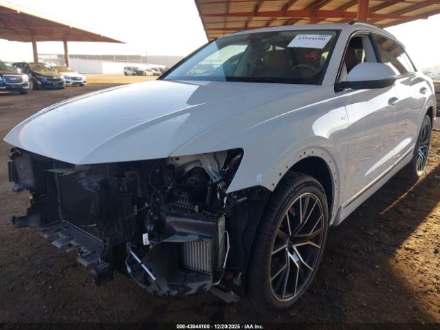 2021 AUDI Q8 WA1EVAF10MD013028 Photo 1