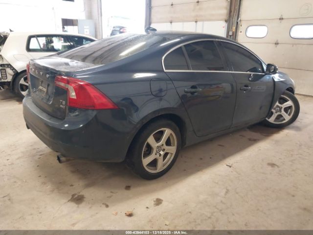 2013 VOLVO S60 YV1612FH1D2174003 Photo 3