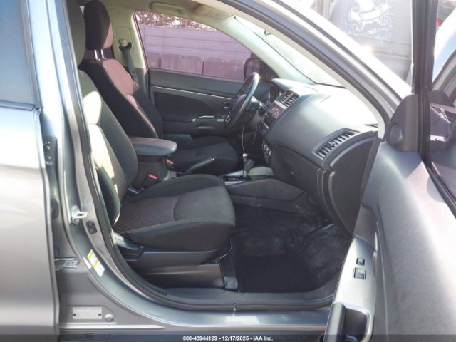 2019 MITSUBISHI OUTLANDER SPORT JA4AP4AU3KU021746 Photo 4