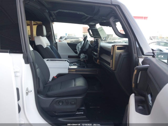 1GKB0NDE9RU108493 GMC Hummer Ev Suv 2x