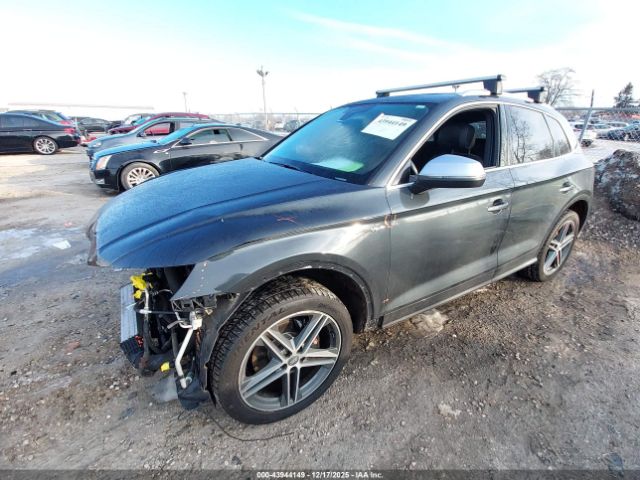 2018 AUDI SQ5 WA1A4AFY0J2009423 Photo 1