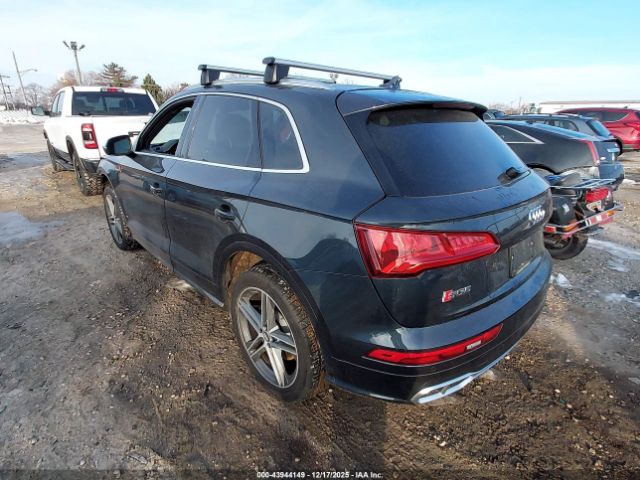 2018 AUDI SQ5 WA1A4AFY0J2009423 Photo 2