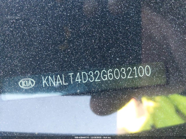 2016 KIA K900 KNALT4D32G6032100 Photo 8